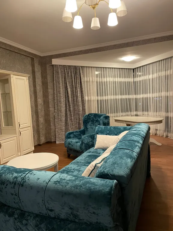 Квартира с красивым видом на парк, город, в 5 мин ходьбы до парка