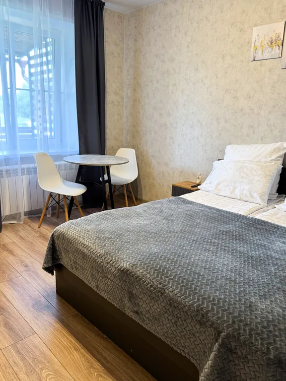 Квартира с личной верандой и парковкой