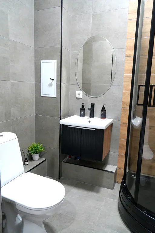 Апартаменты 4-х местные в шаге от горячего источника Волна. Тюмень