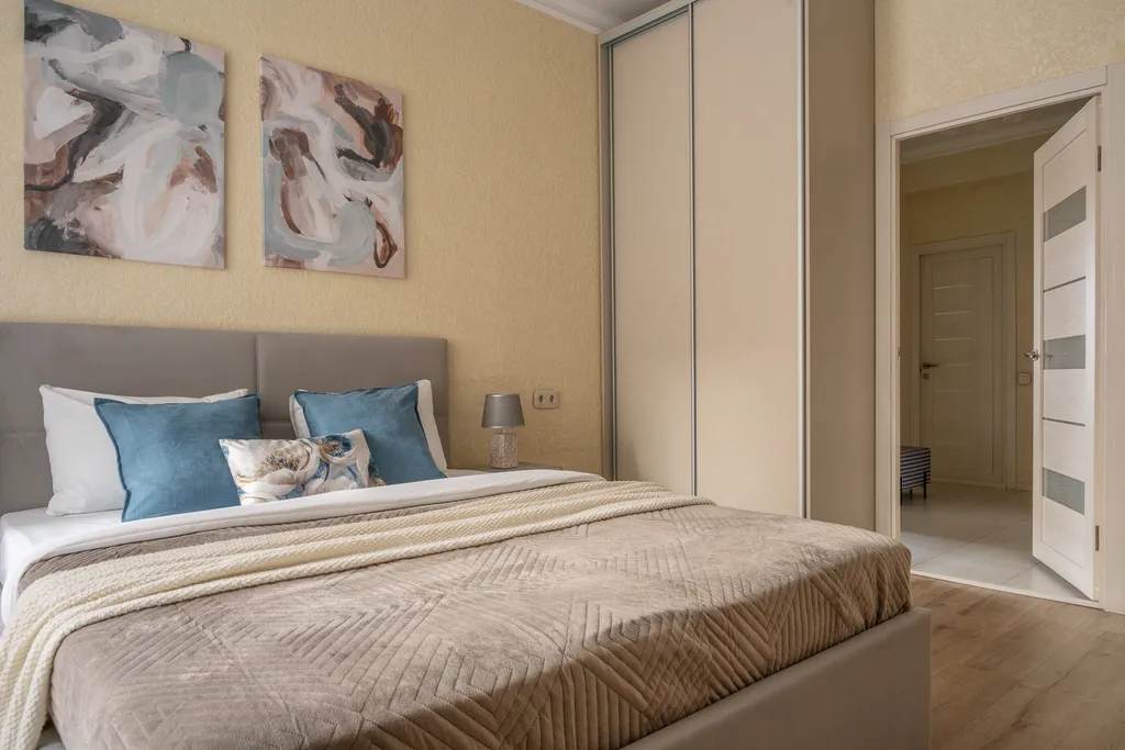 Просторные апартаменты в историческом доме