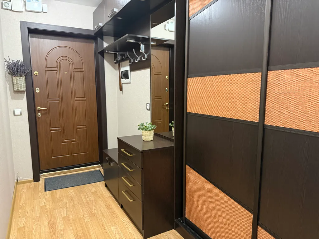 Шикарная двушка с евроремонтом недалеко от парка Соловьиная роща