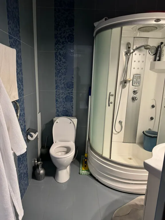 Уютная квартира в центре города с видом на море