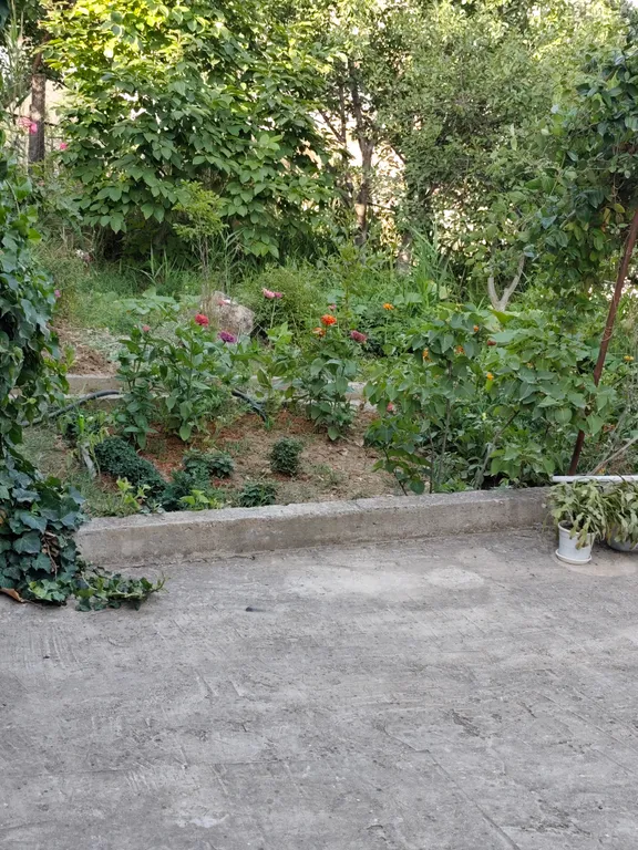 Уютный дом с панорамным видом на город и на горы