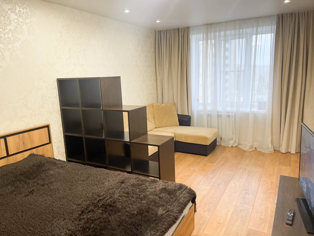 Большая двушка возле тц Коллаж