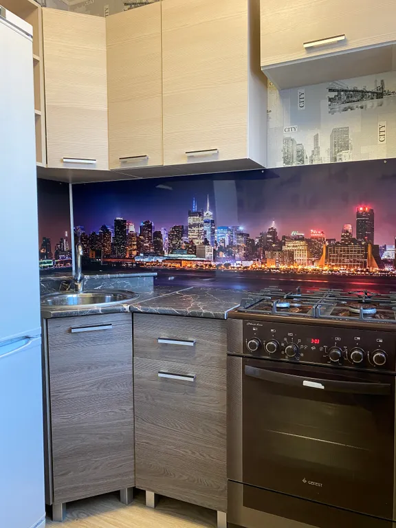 Апартаменты возле торгового центра Макси