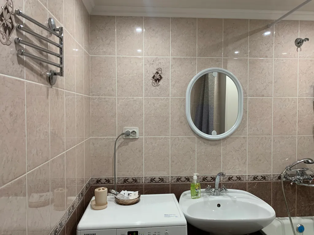 Чистая и уютная квартира с видом на горы