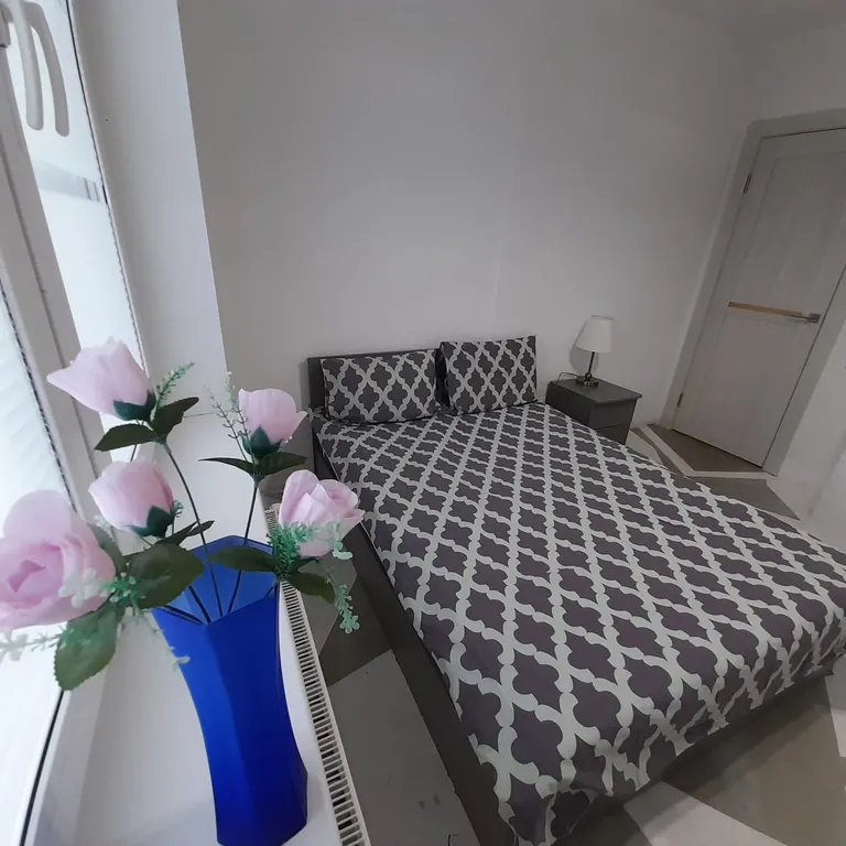 Хорошая квартира с двумя изолированными комнатами — аренда посуточно в Новочебоксарск