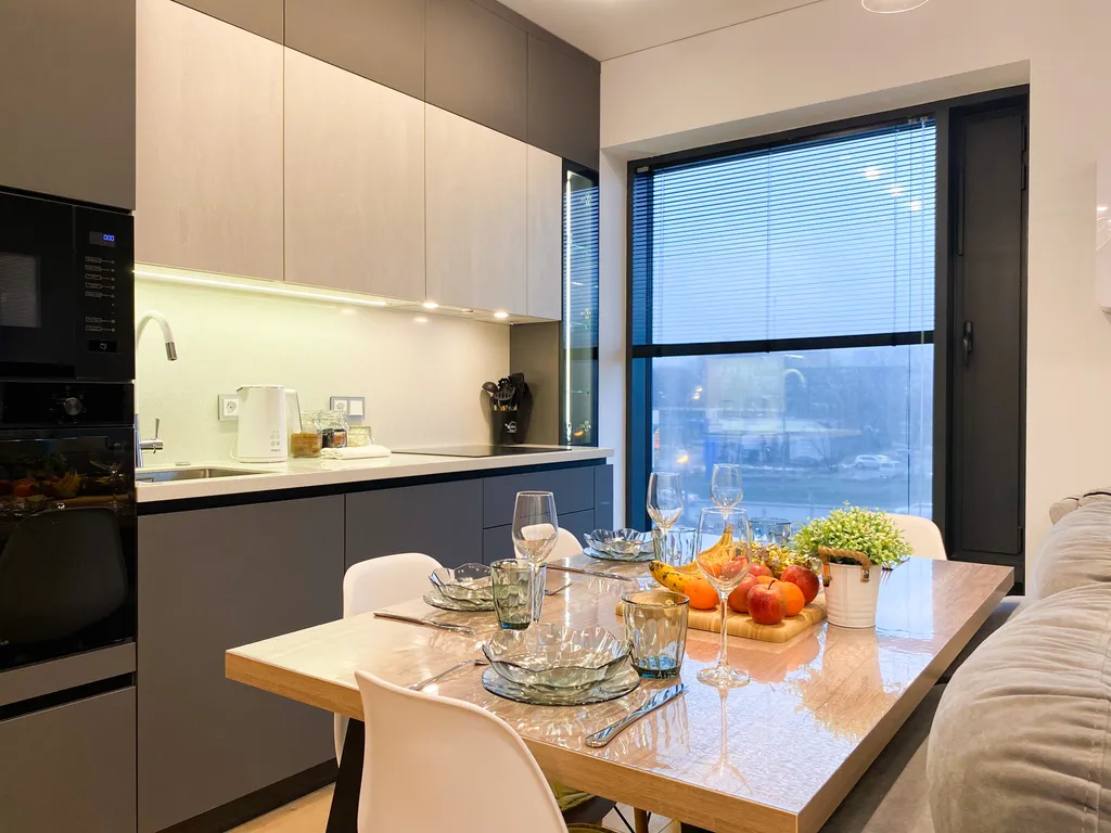 Business Family Suite