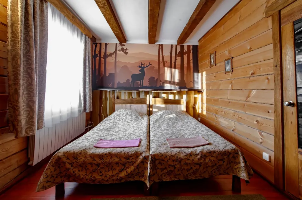 Уютный дом с камином на байкале