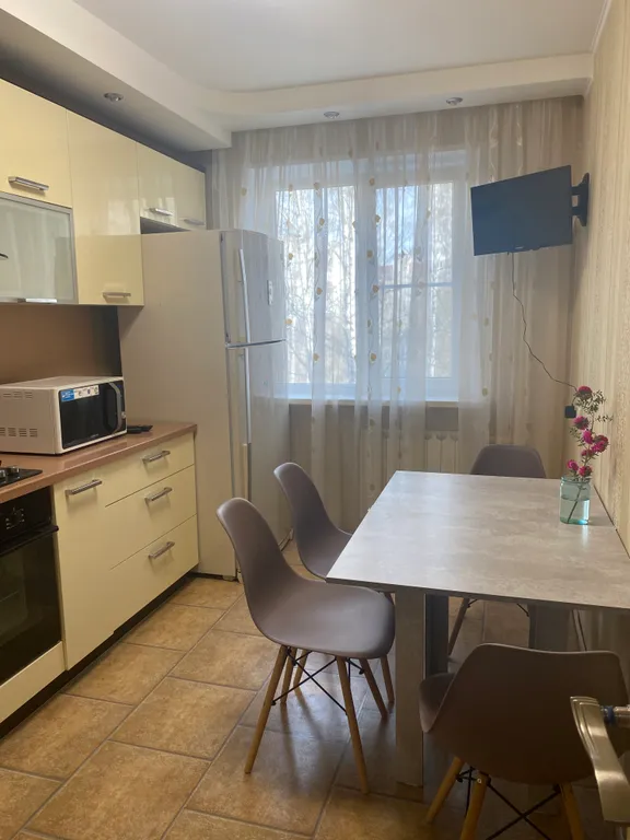 Уютная, комфортная трешка Родионова/Лопатина