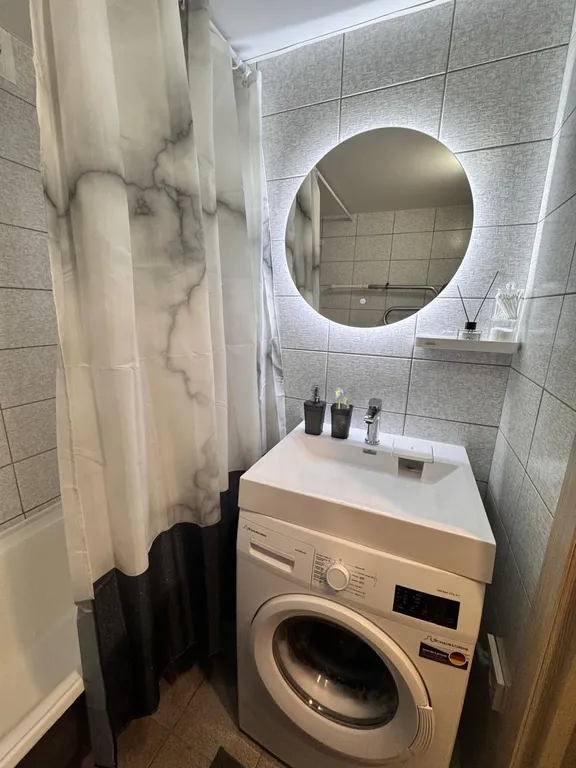 Двухкомнатная в центре