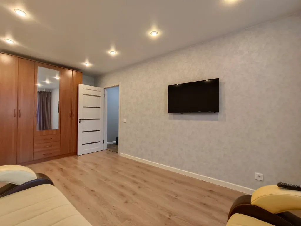 Квартира Уютная двухкомнатная квартира рядом ареной ерофей — Хабаровск