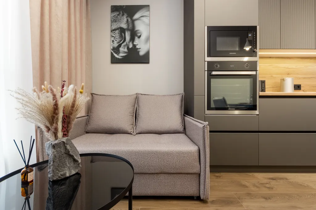 Апартамент с характером с видом на Эльбрус в доме с часами