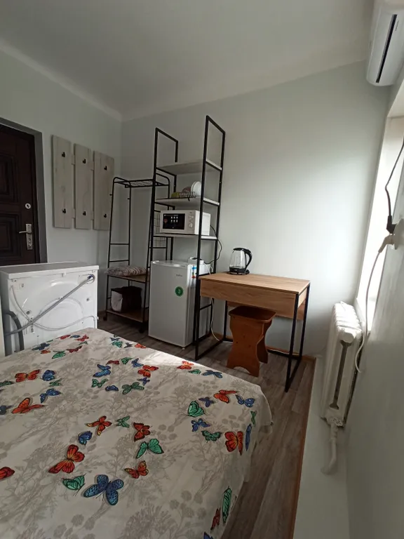 Комната на Арбате Владивостока