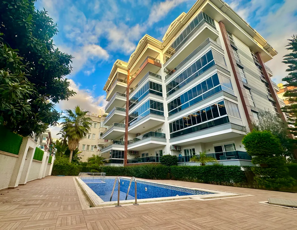 Квартира в центре со своим бассейном у пляжа Клеопатра