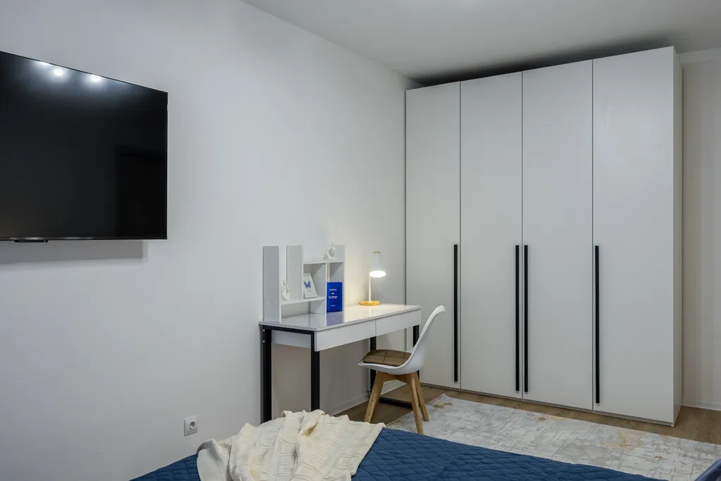 Новая дизайнерская евродвушка для работы и отдыха