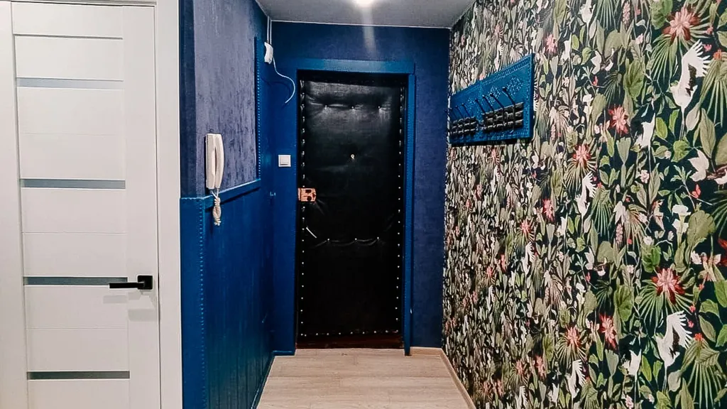 Свежая трешка с раздельными комнатами в тихом районе города