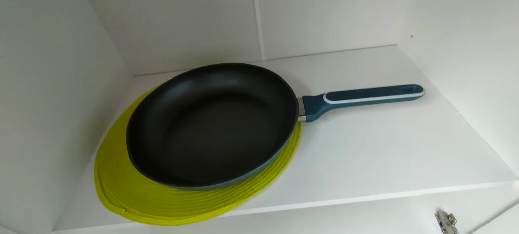 Уютная квартира с отдельным входом в центре города