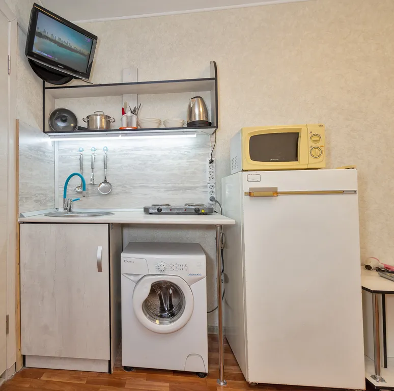 Уютная небольшая студия рядом с метро Золотая нива