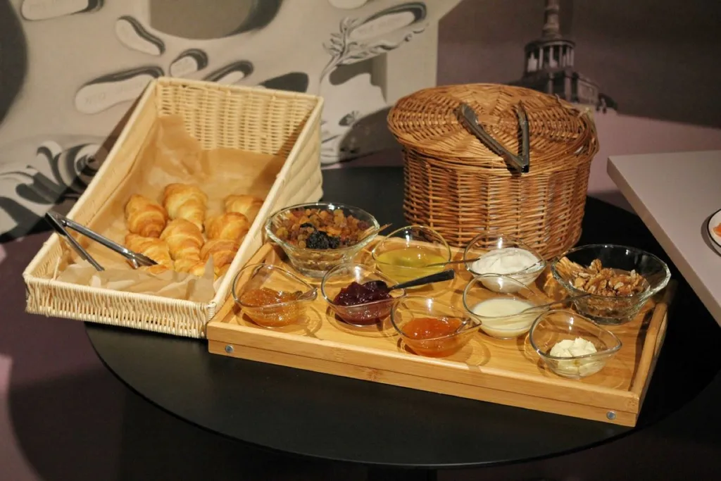 Квартира Квартира Двухкомнатный полулюкс мансарда — Санкт-Петербург