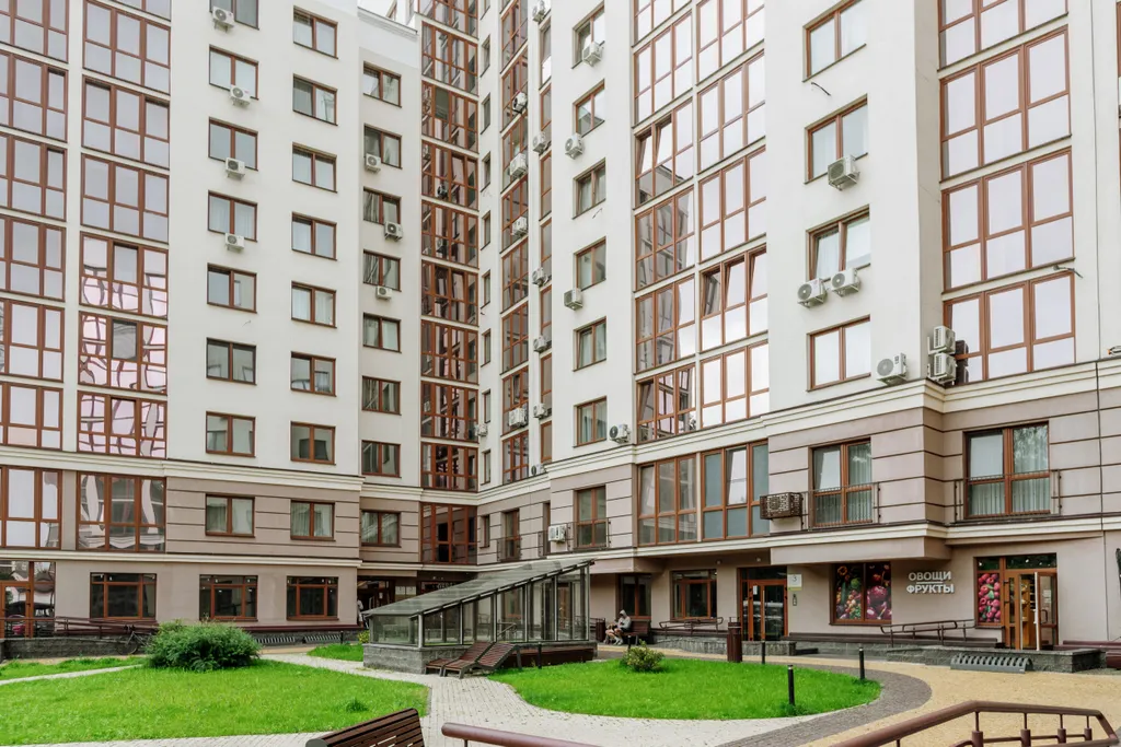 Дизайнерские апартаменты с видом на парк Челюскинцев