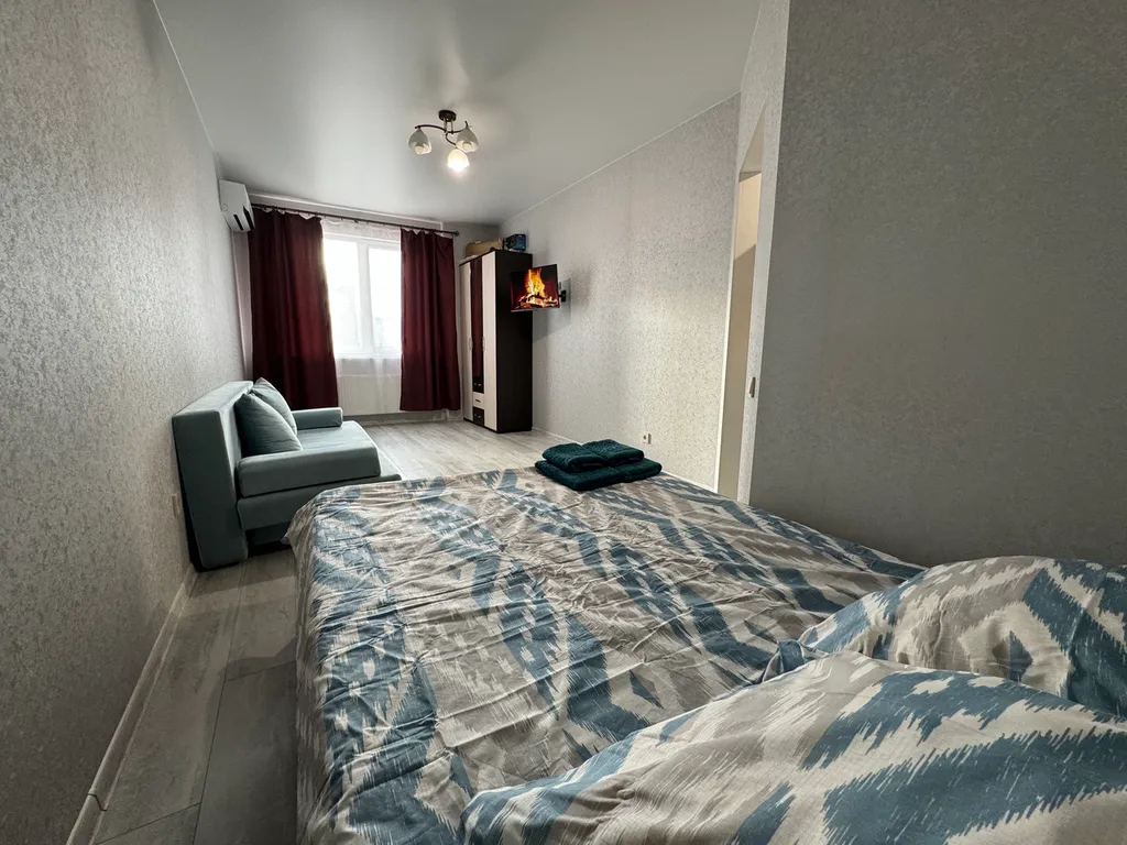 Квартира Отличная уютная новая квартира — Симферополь