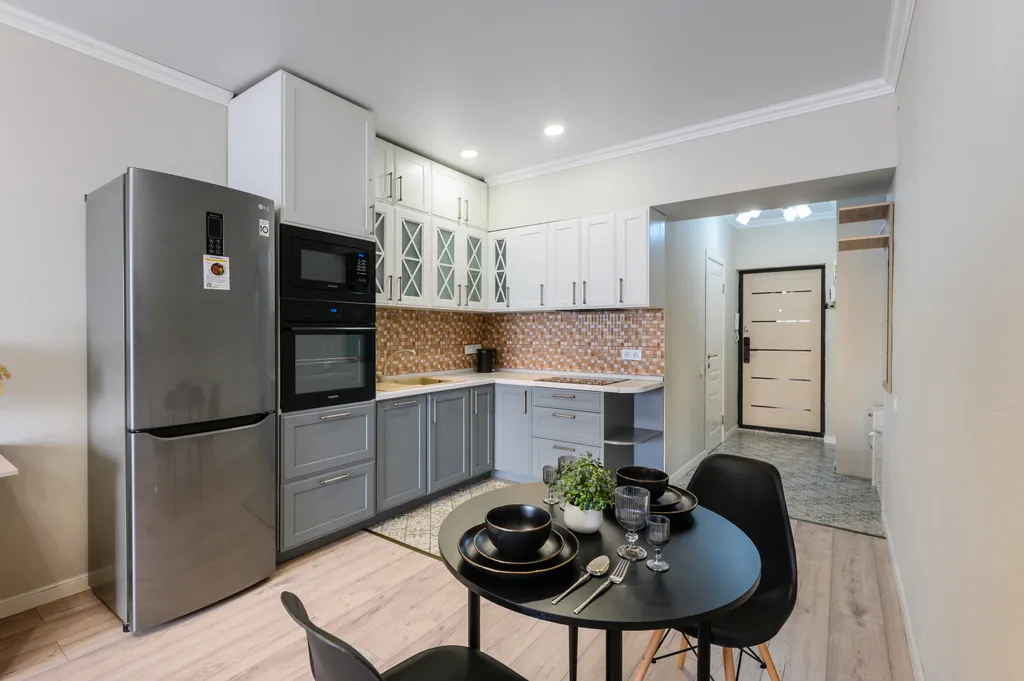 Квартира Изумрудная студия в Молодежке — Алматы