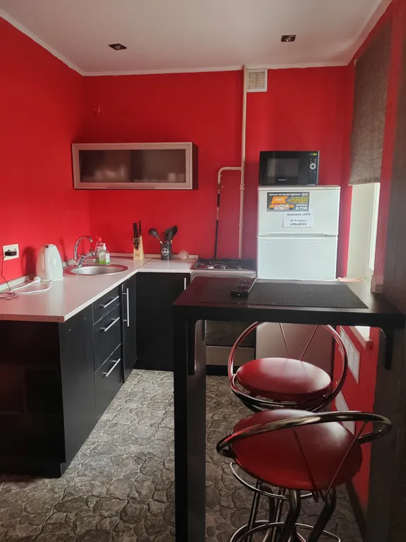 Шикарный вид на площадь Победы