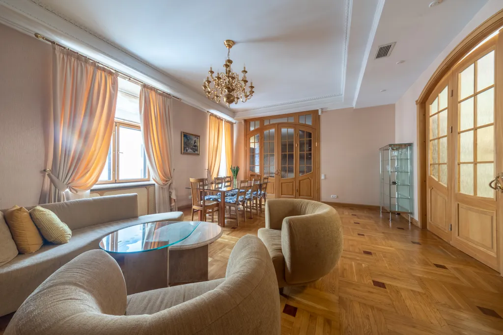 Апартамент на Петроградской стороне