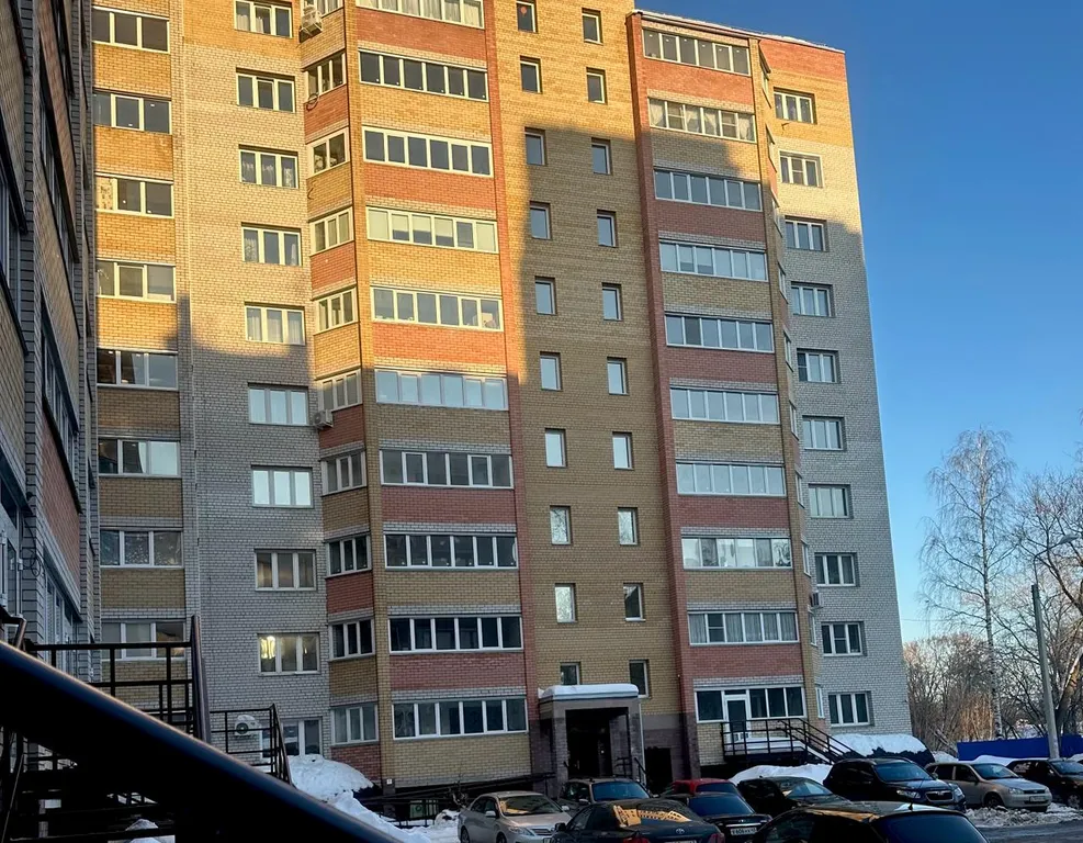 Современная квартира у вокзала с кондиционером