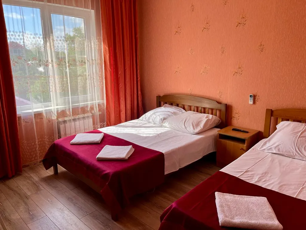 Квартира Квартира Улучшенный номер на третьем этаже — Геленджик