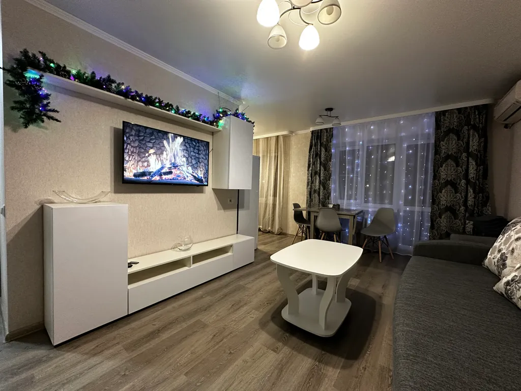 Уютная 3-комнатная квартира в центре города — аренда посуточно в Пятигорск