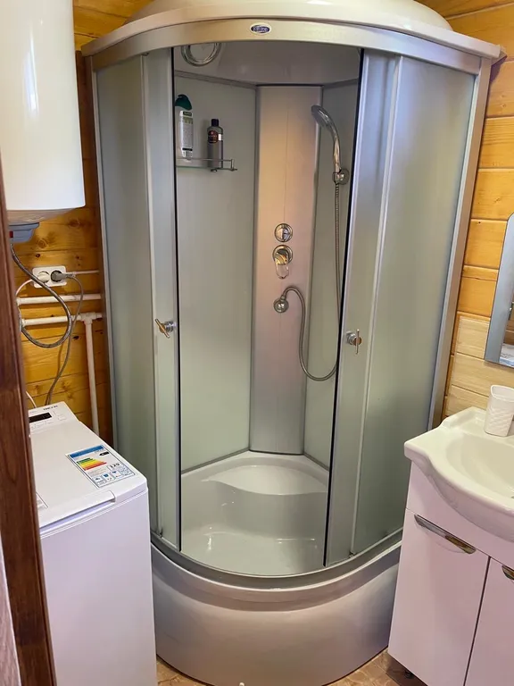 Шикарный коттедж для большой компании