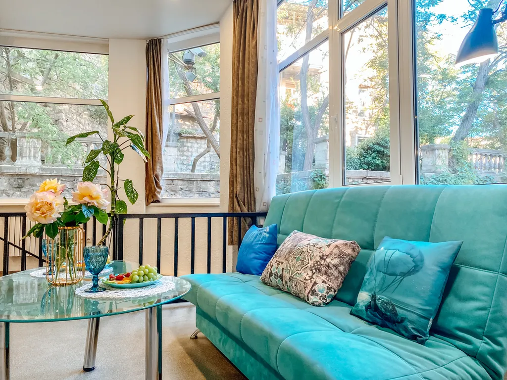 Квартира Квартира Счастье жить в центре Севастополя в яркой и стильной квартире — Севастополь