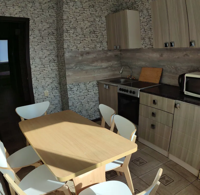 Квартира у горнолыжного склона — аренда посуточно в Кировск