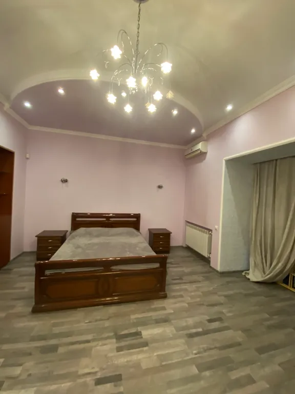 Большой дом с 5-ю спальнями