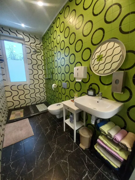 Современный просторный дом в стиле минимализма