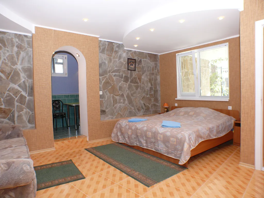 Комната №1 - однокомнатная с кухней