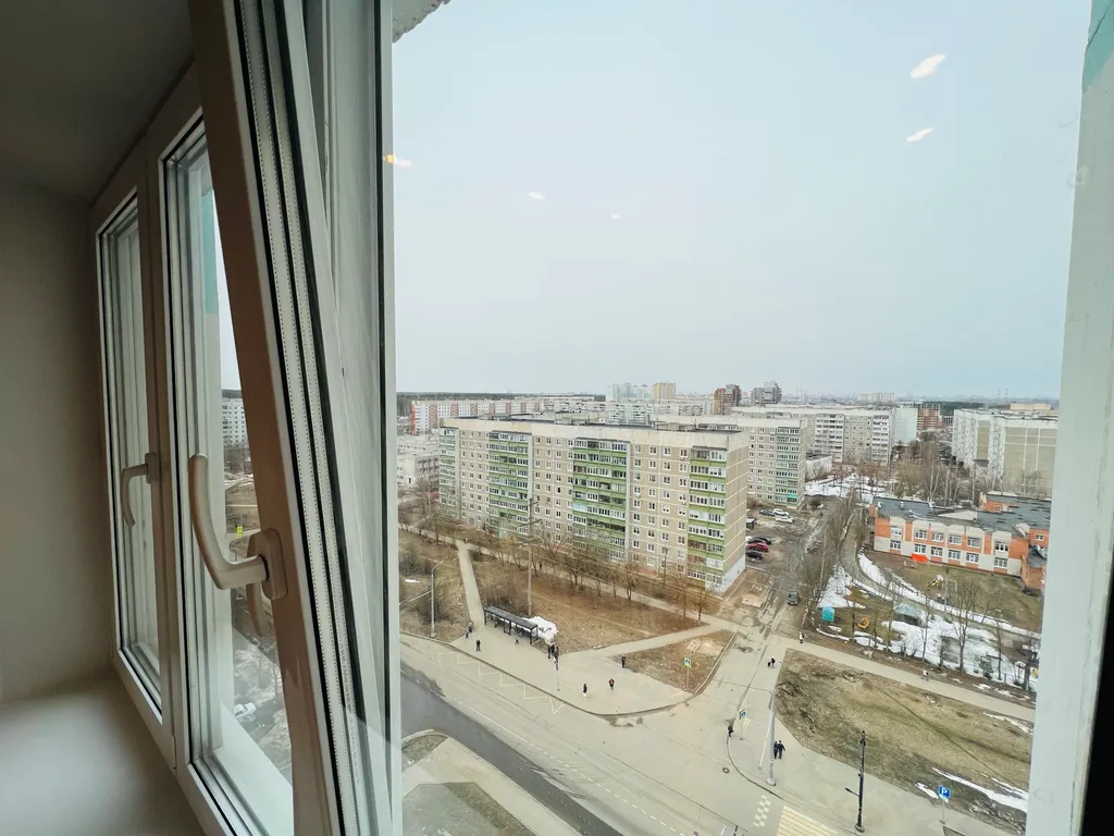 Апартаменты 2х-комн у ТЦ Рио_Иваново, 13 этаж