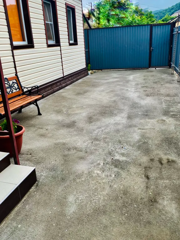 Уютный домик в центре поселка