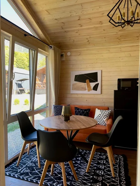 Коттедж Уютный домик в центре горнолыжного курорта — Архыз