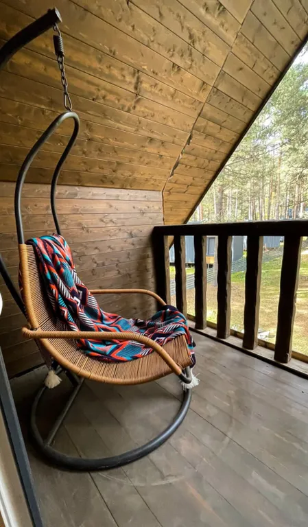 Двухэтажный дом в самом центре Софийской поляны