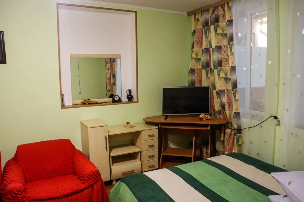 Уютный номер с собственной кухней рядом с морем