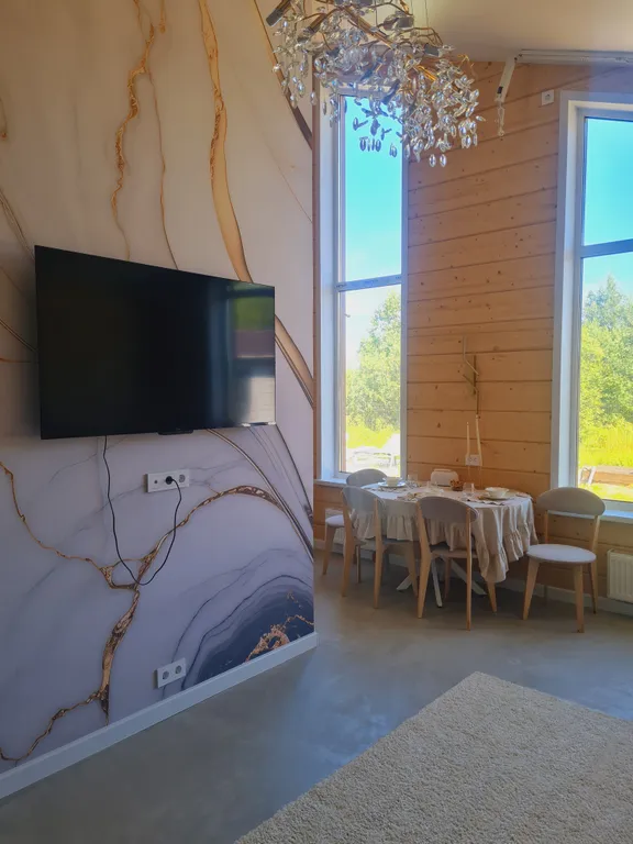 Дом у озера