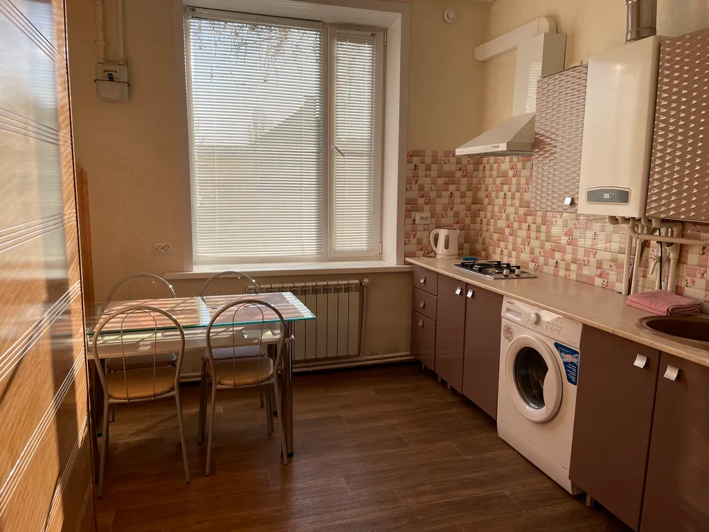 Трешка с изолированными комнатами