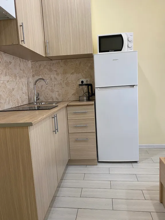 Квартира Квартира Уютная студия рядом с морем, бассейн, парковка — Адлер