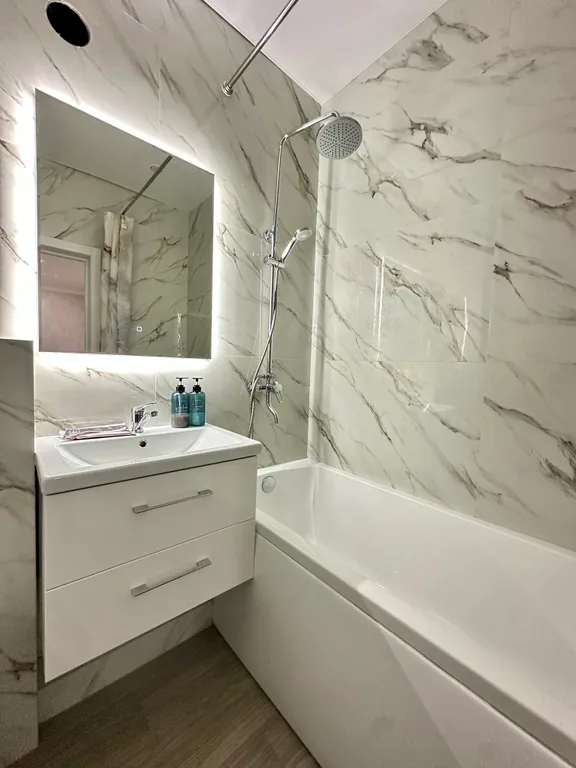 Люкс квартира возле ЖД вокзала