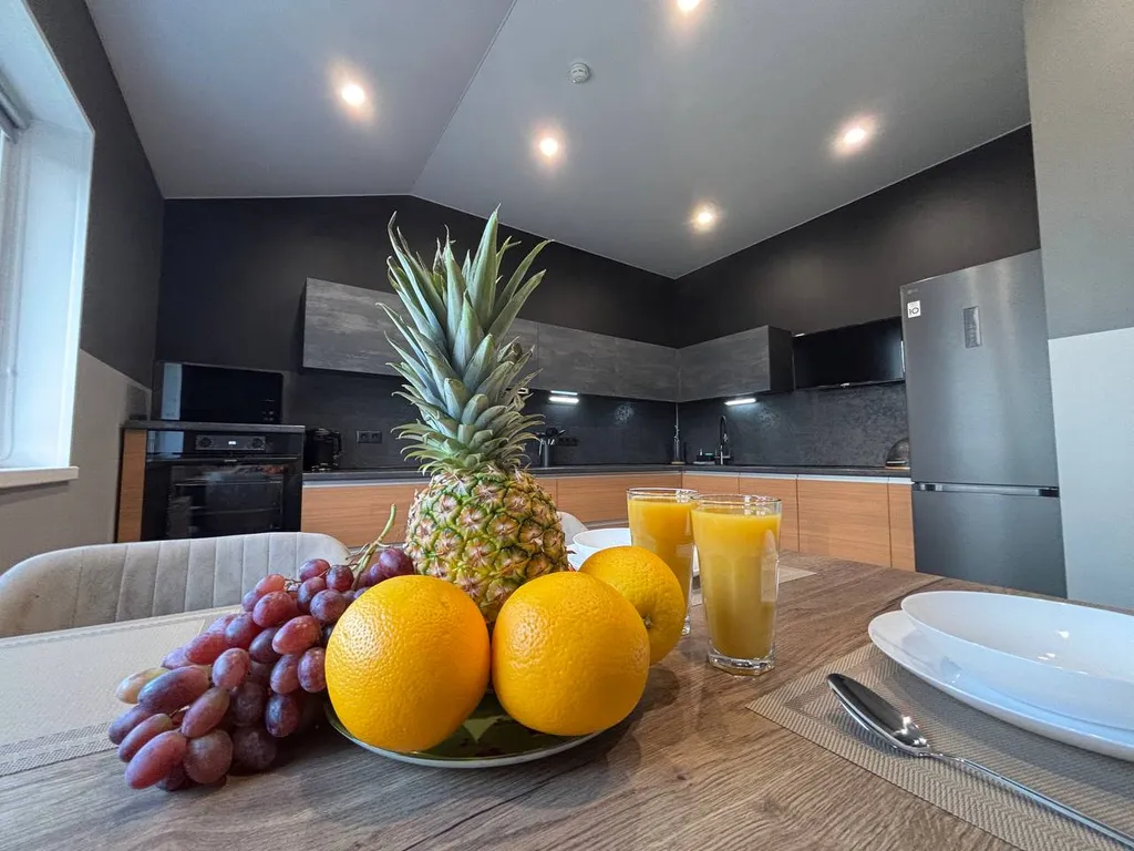 Шикарная трехкомнатная квартира с собственной Бесплатной парковкой!