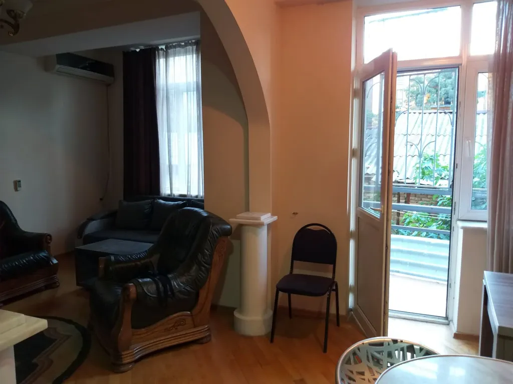 4-комнатная Квартира