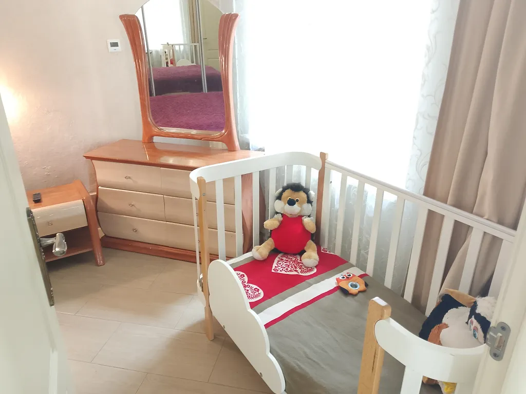 Дом, частный сектор, парковка для грузовых автомобилей, семейный отдых